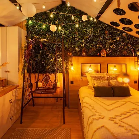 Romantique Les Petits Plaisirs 3* Angers