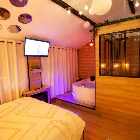 Romantique Les Petits Plaisirs 3* Анже